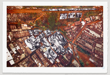 28 Millimètres Women are Heroes, Action in Kibera Slum, General View Nairobi, Kenya (2009), 2021